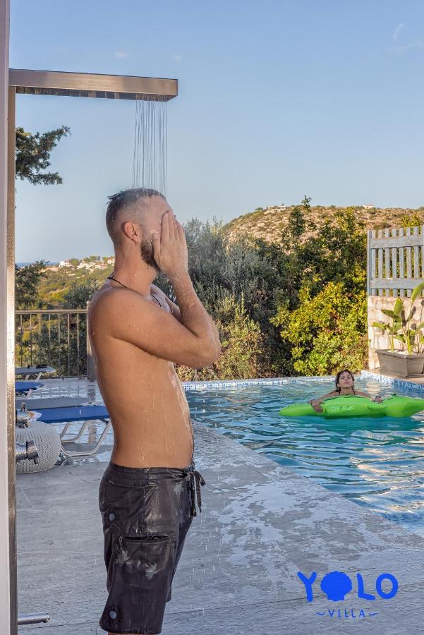 Villa Yolo Almirida